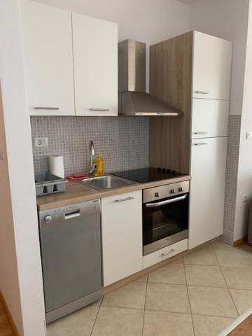 Neea Apartments Медулин Экстерьер фото