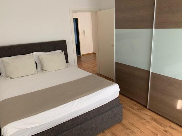 Neea Apartments Медулин Экстерьер фото