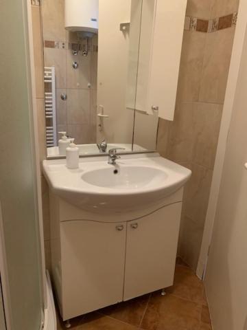 Neea Apartments Медулин Экстерьер фото
